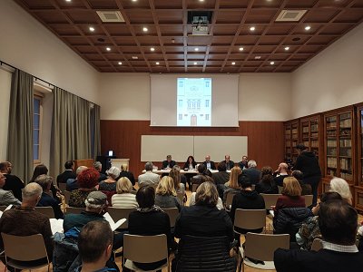 Predstavitev zbornika Od Semenišča do Gimnazije 'Gian Rinaldo Carli', stoletja izobraževanja v Kopru, ki sta ga uredila Kristjan Knez in Roberta Vincoletto